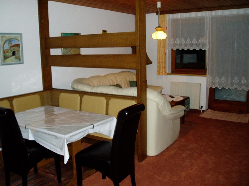 Appartements Landhaus Jaeger Filzmoos Habitación foto